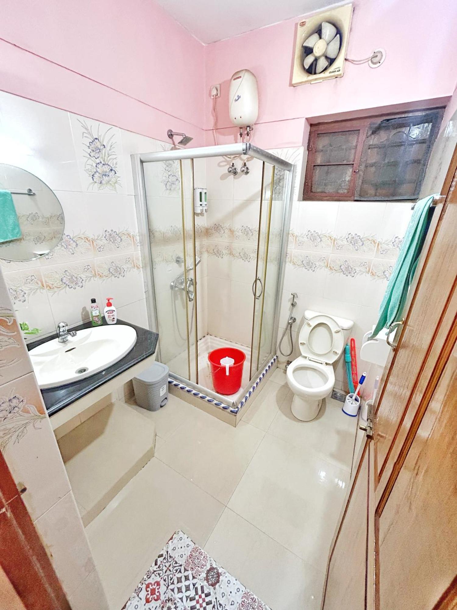 La Casa Trivandrum 4 Bhk Ac Luxury Villa At City Centre, Just 6 Kms To Airport Thiruvananthapuram Luaran gambar