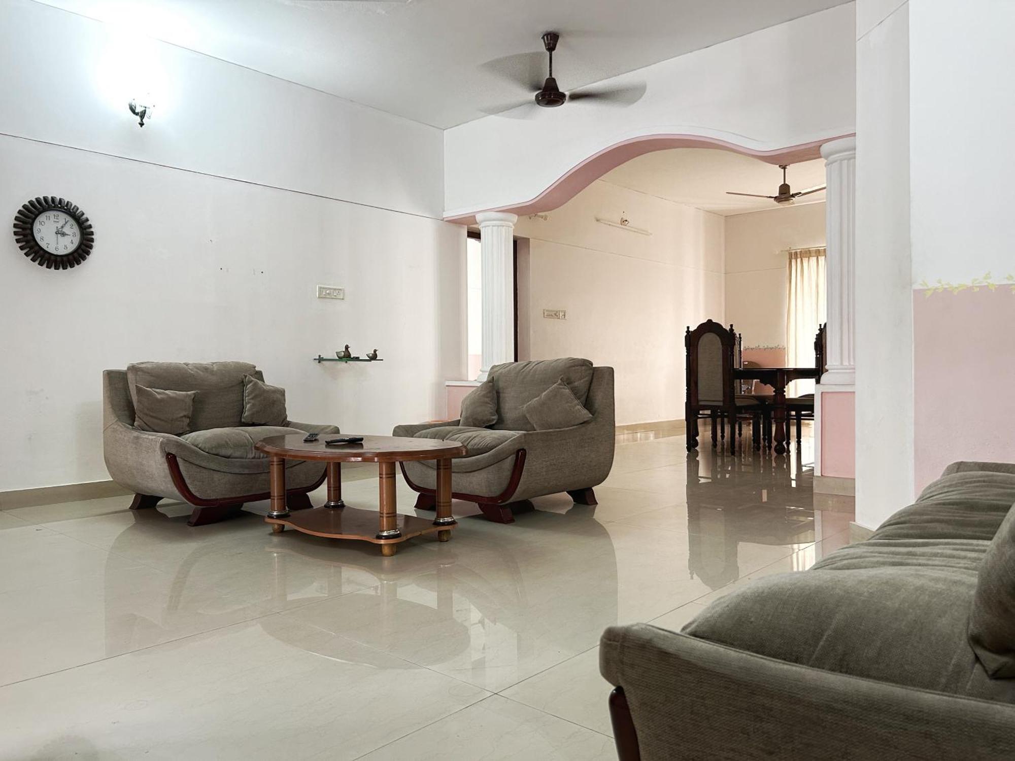 La Casa Trivandrum 4 Bhk Ac Luxury Villa At City Centre, Just 6 Kms To Airport Thiruvananthapuram Luaran gambar